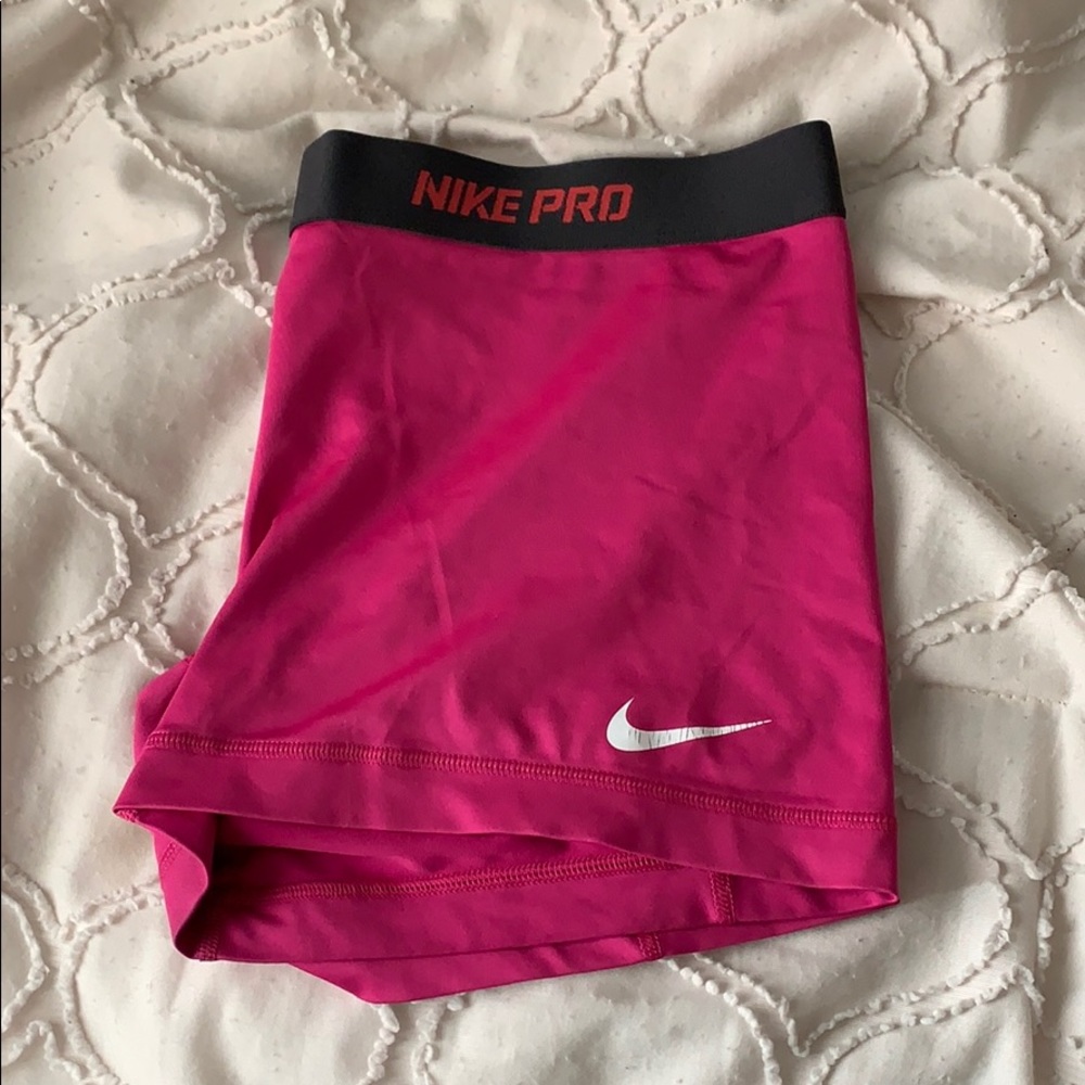 Nike spandex